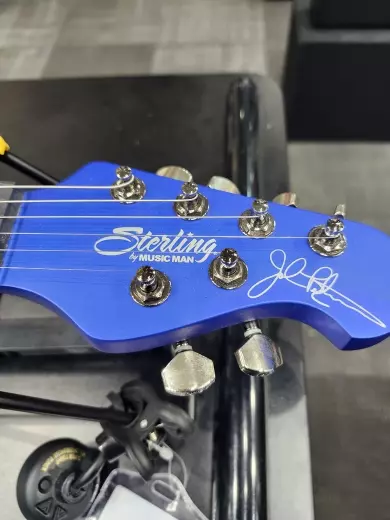 Sterling by Music Man - MAJ100-SSP 2